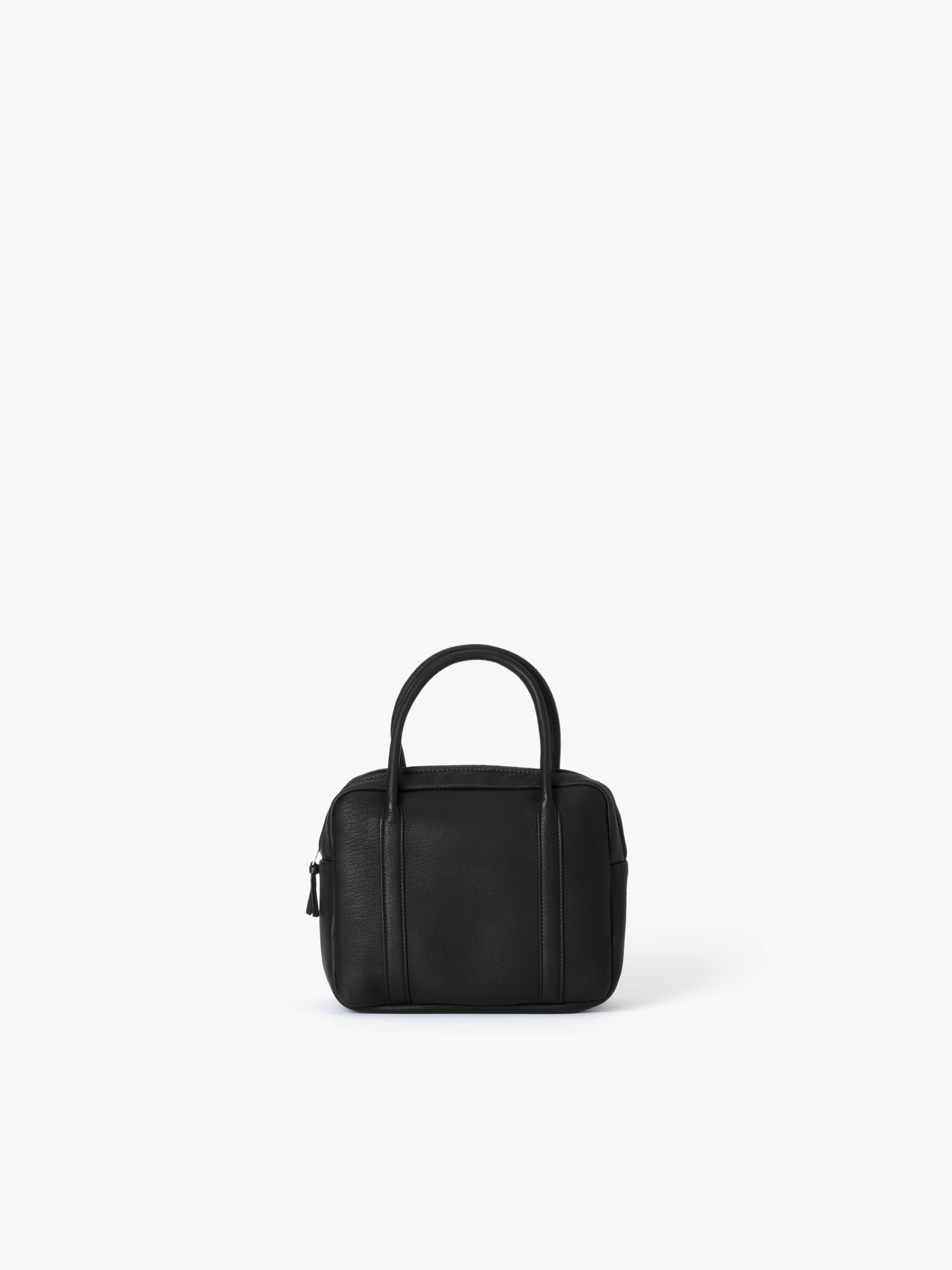 DA105_BLACK_1_b27db1e3-ba9a-