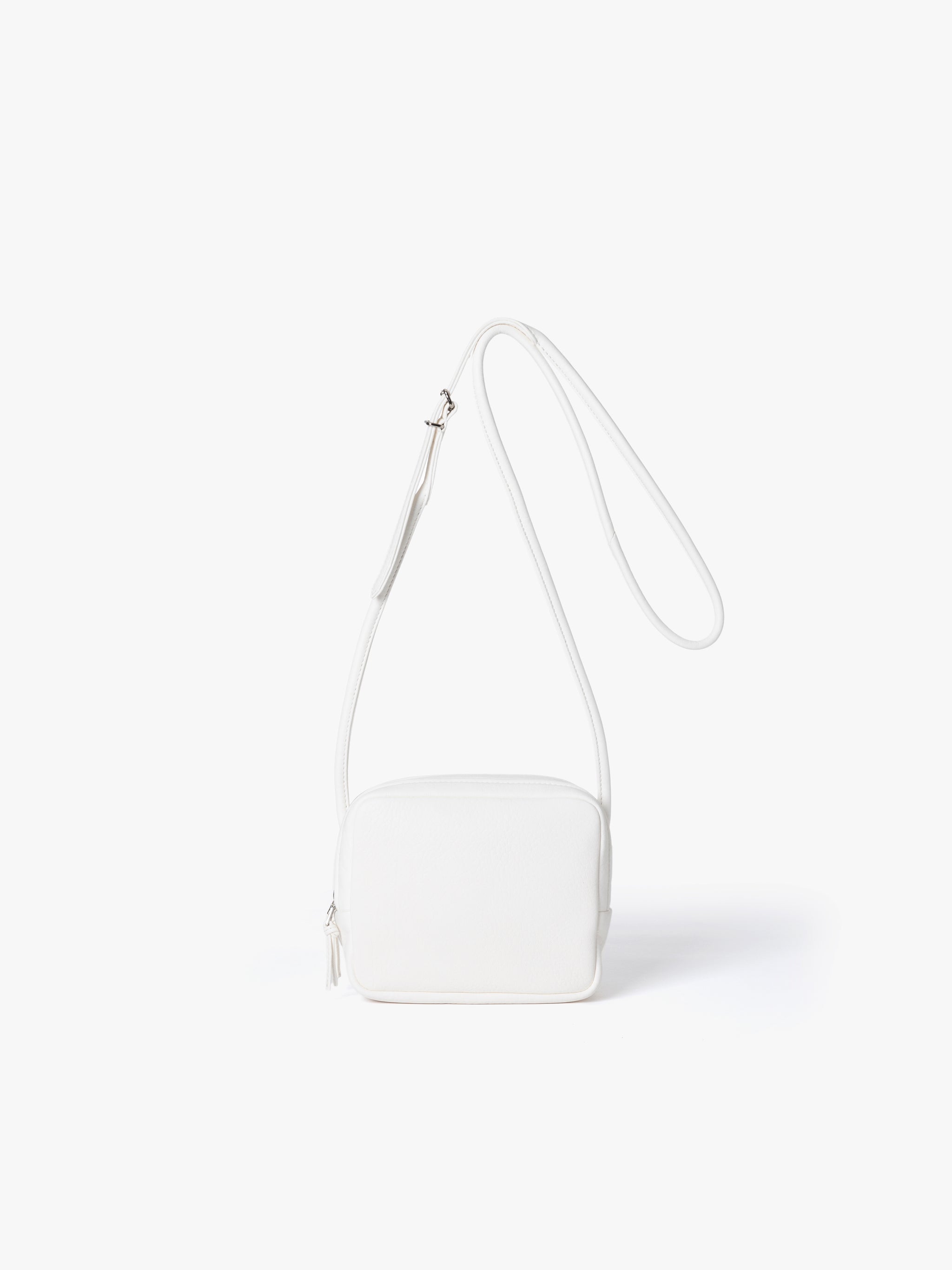 SQUARE SHOULDER – Aeta store