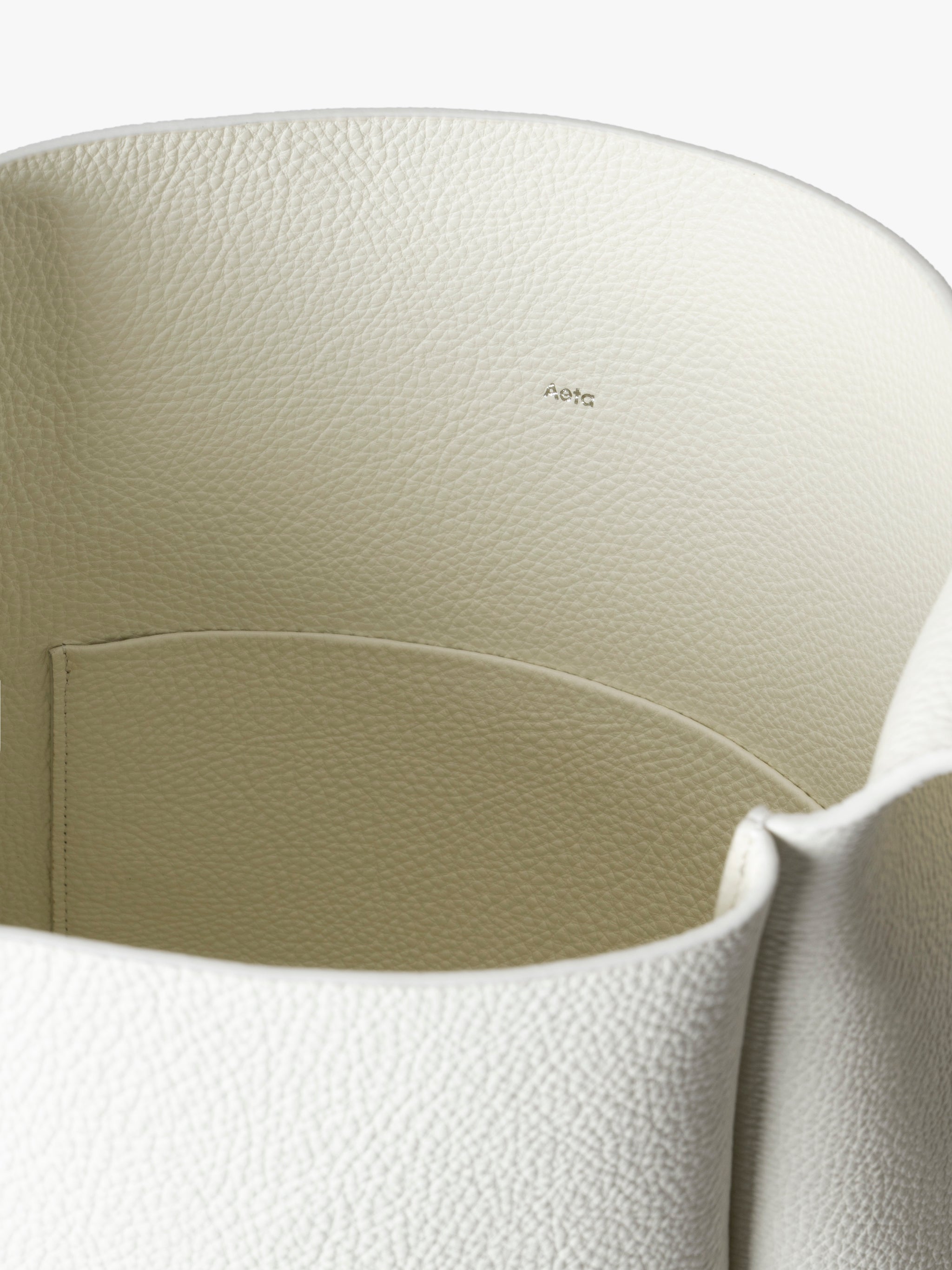 SHOULDER：M – Aeta store