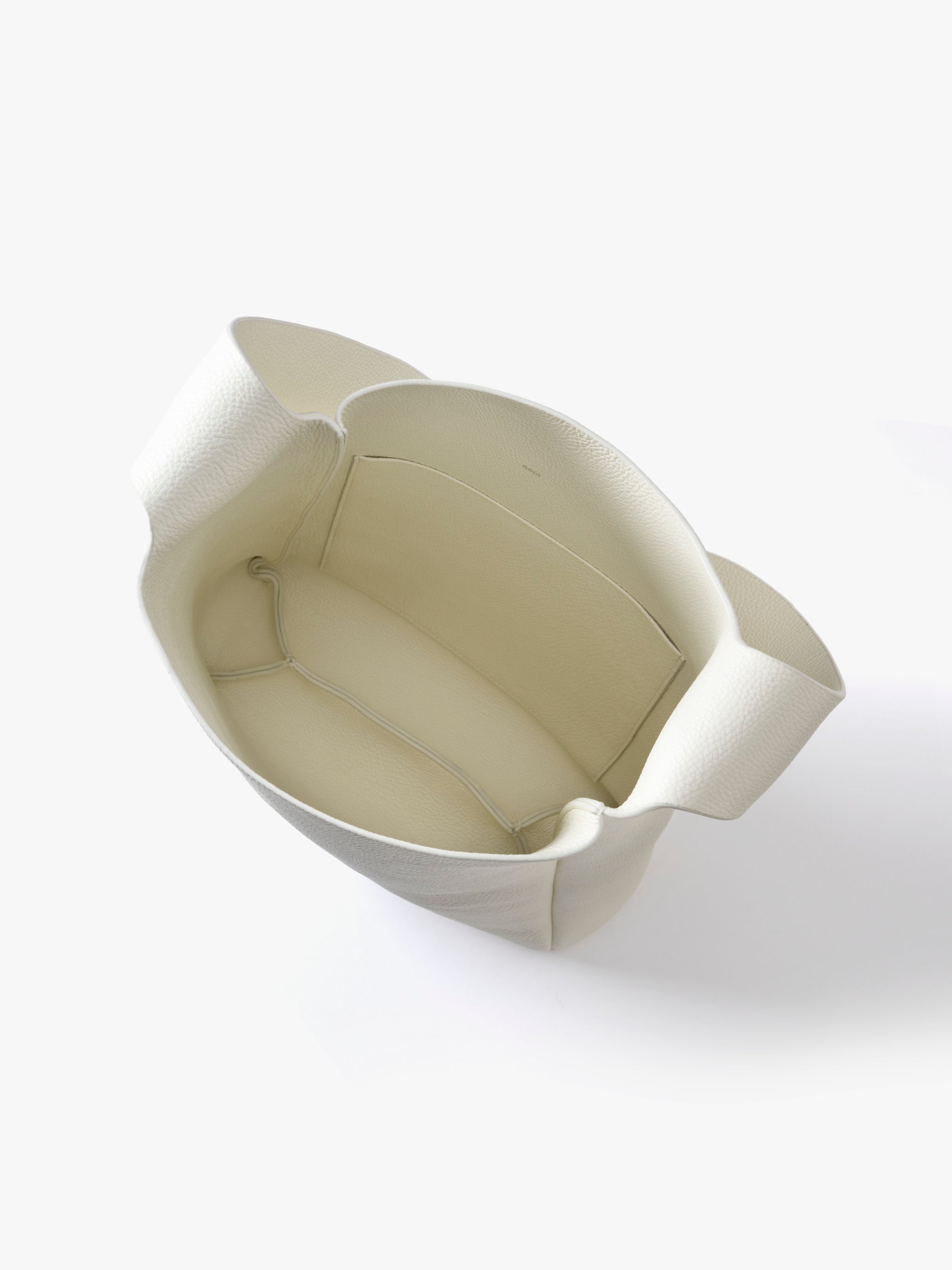 SHOULDER：M – Aeta store