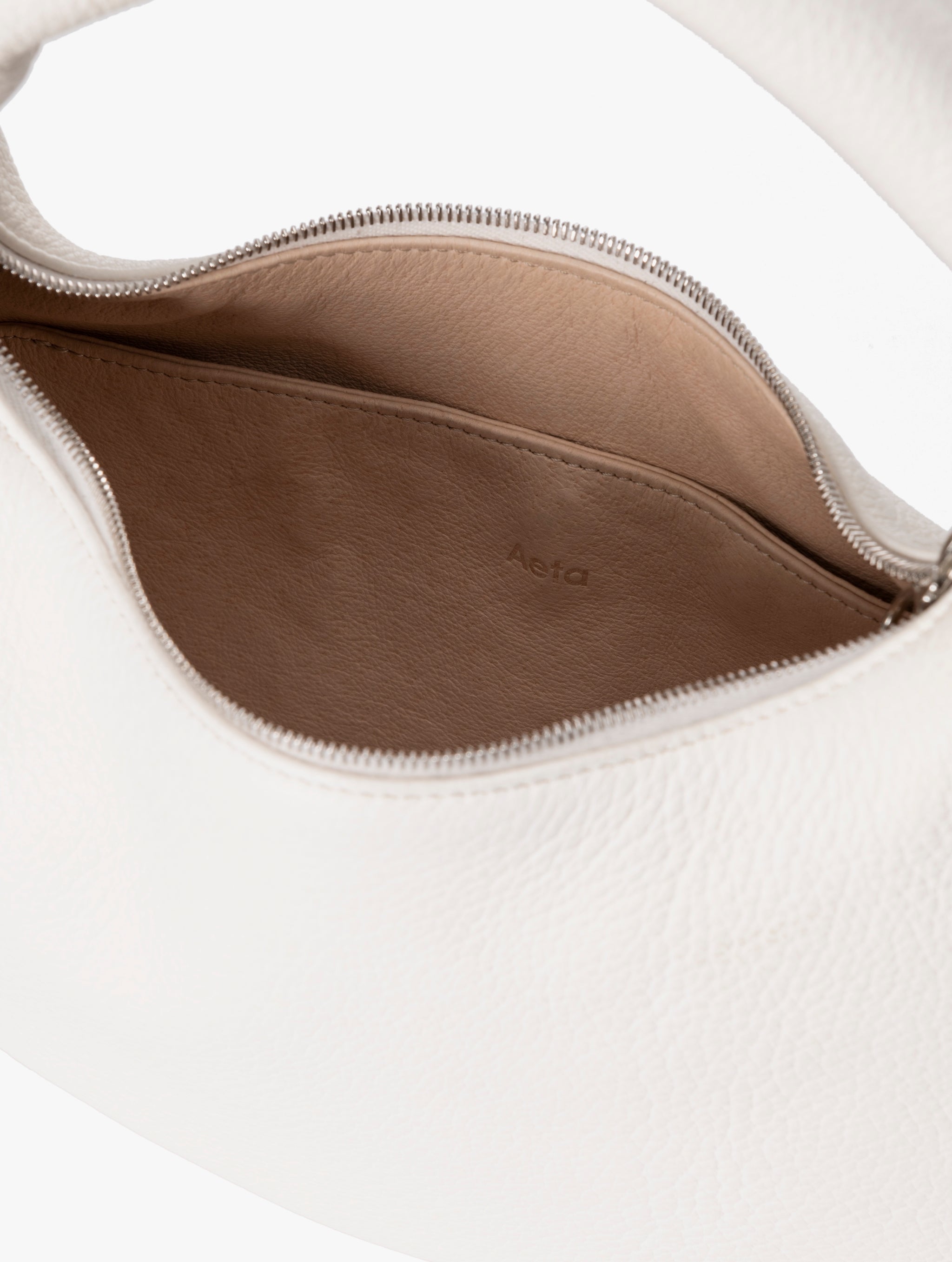 バッグ Aeta ONE SHOULDER : M ROUND ONE SHOULDER：M | Aeta(アエタ) / バッグ ショルダー